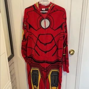 Onepiece, brand: marvel, size: small, red and yellow
